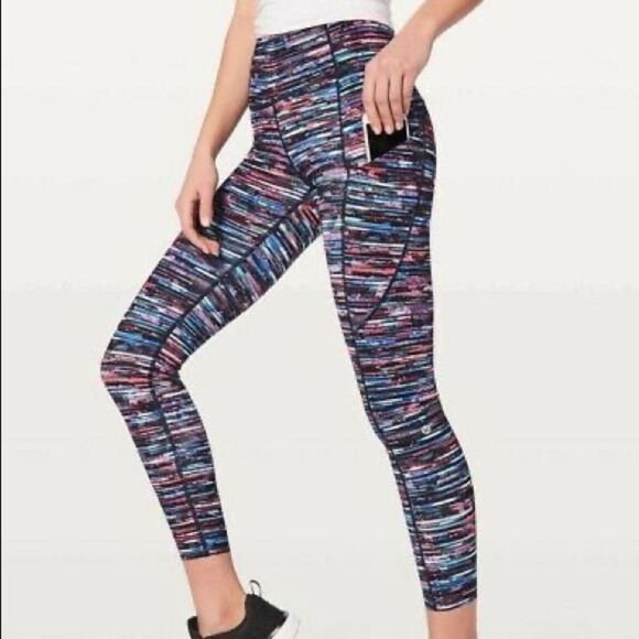 lululemon athletica Pants - Lululemon Women’s Fast & Free 7/8 Tight II Nulux 25” Hinshu Alpine White Multi